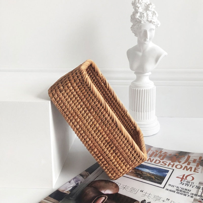 The Classic: our high quality rattan basket is perfect for your beach house, scandi lodge or many other design styles. Holds approximately 30 full sized tampons.